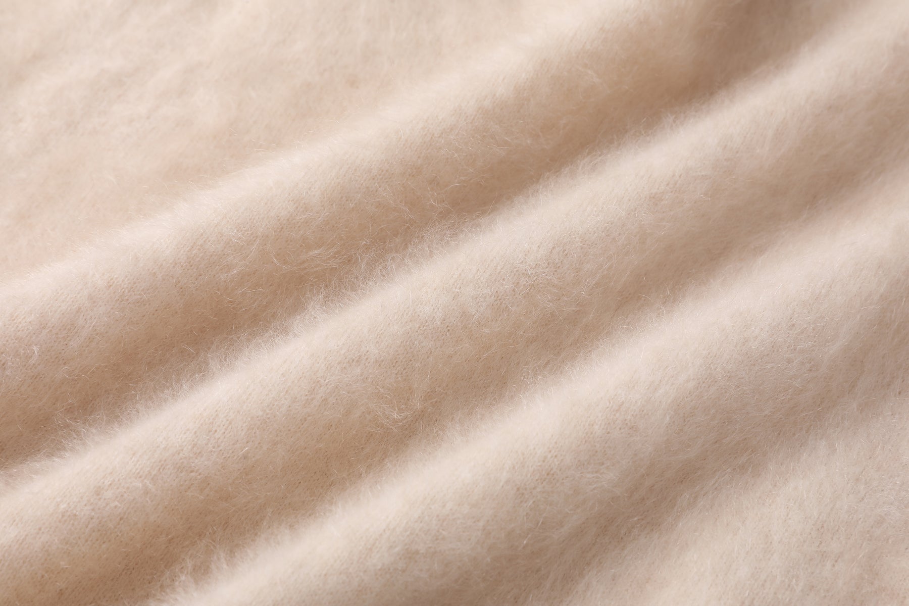 Women’s Brushed Cashmere Mock Neck Long Sleeve Sweater