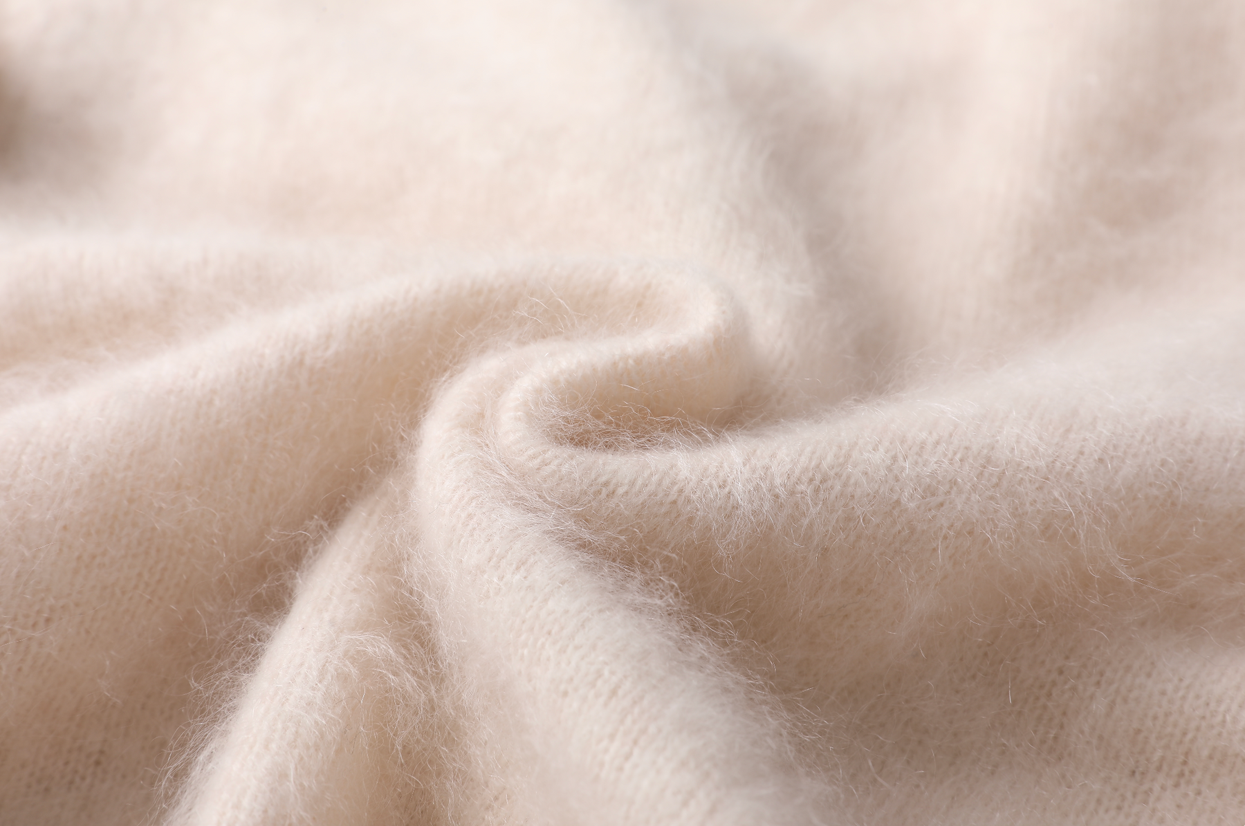Women’s Brushed Cashmere Button-Up Cardigan
