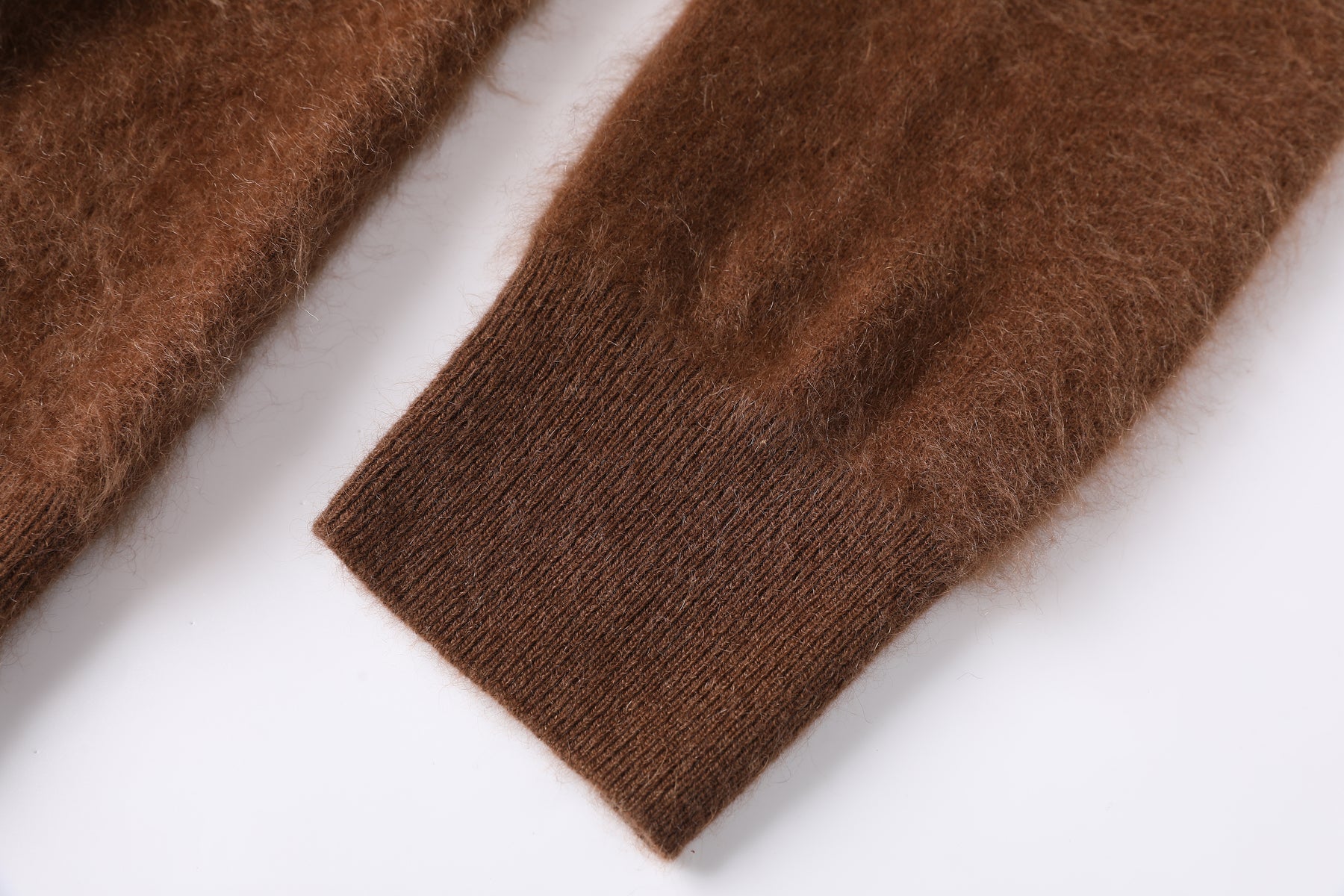 Women’s Brushed Cashmere Crewneck Sweater