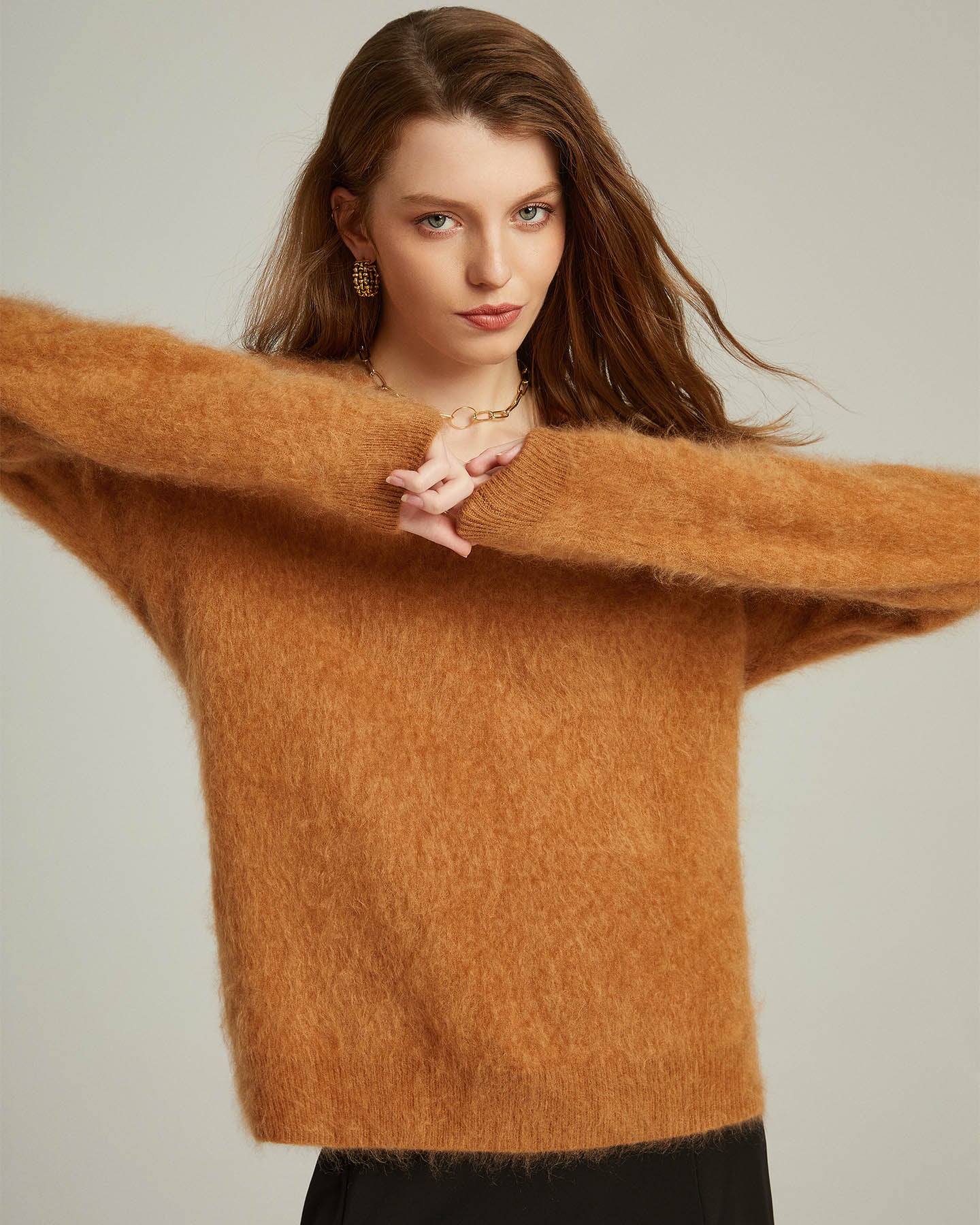 Brushed Cashmere V-neck Pullover Sweater