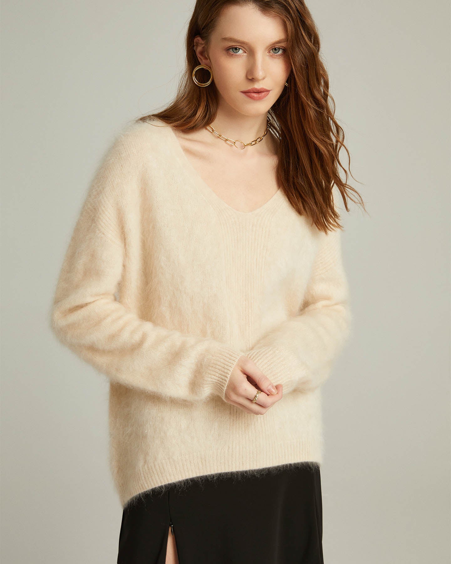Thickened Brushed Cashmere V-neck Pullover Sweater
